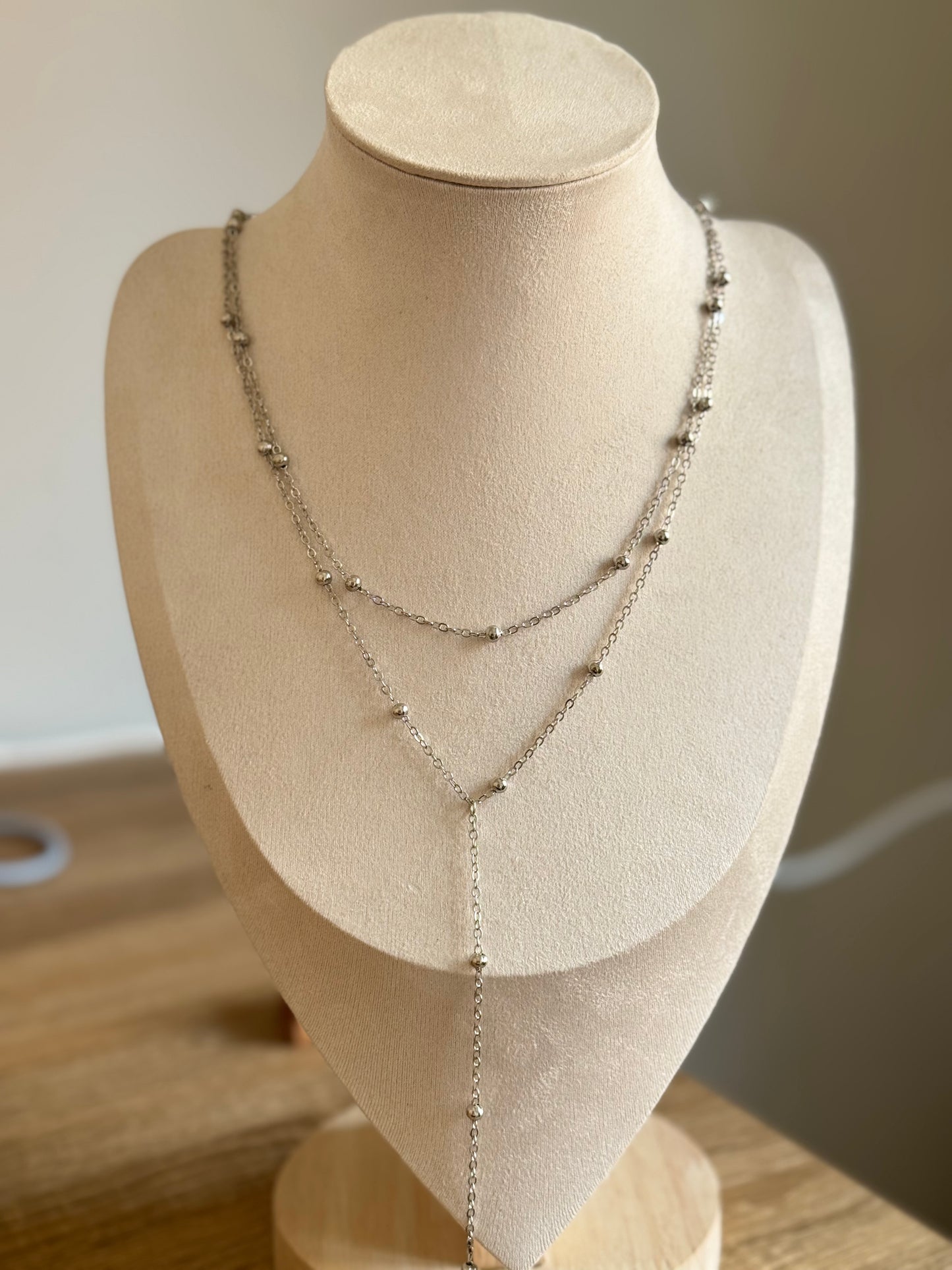 Double-Layer Y-Necklace – Elegant & Modern