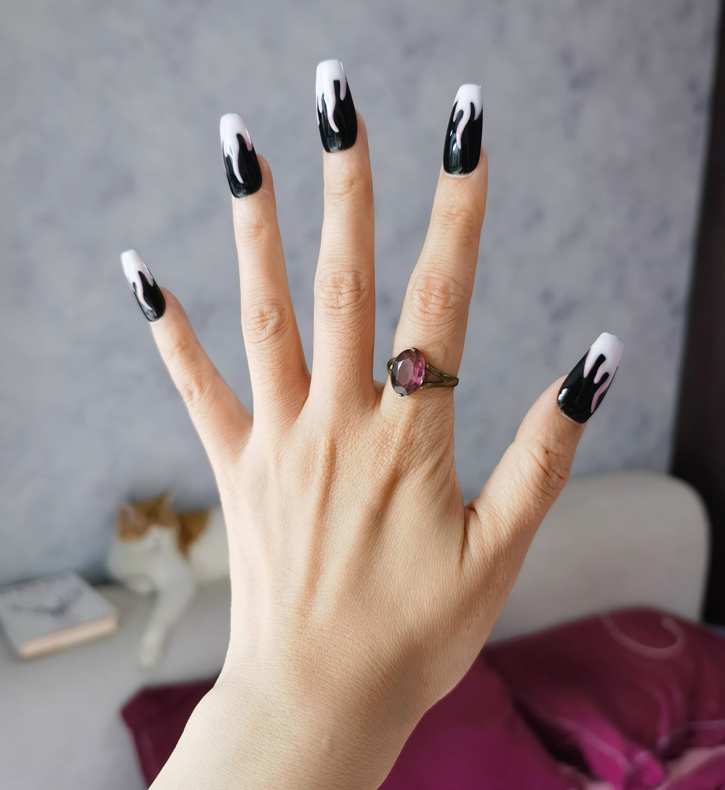 Black Flame Mid-Trapezoid Press-On Nails | Edgy Pink Flames