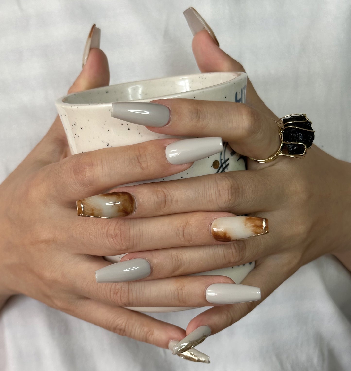 Amber Fade Mid-Trapezoid Press-On Nails | Handcrafted Warmth for Autumn