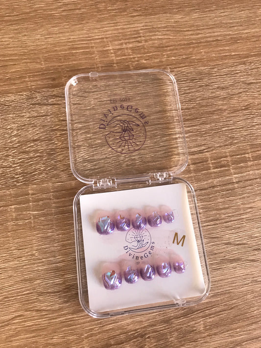 Purple Heart Glitter Short Nails