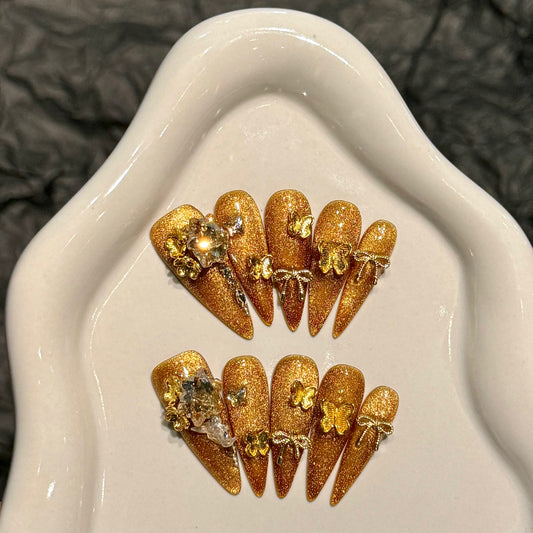 Gilded Stiletto Tips