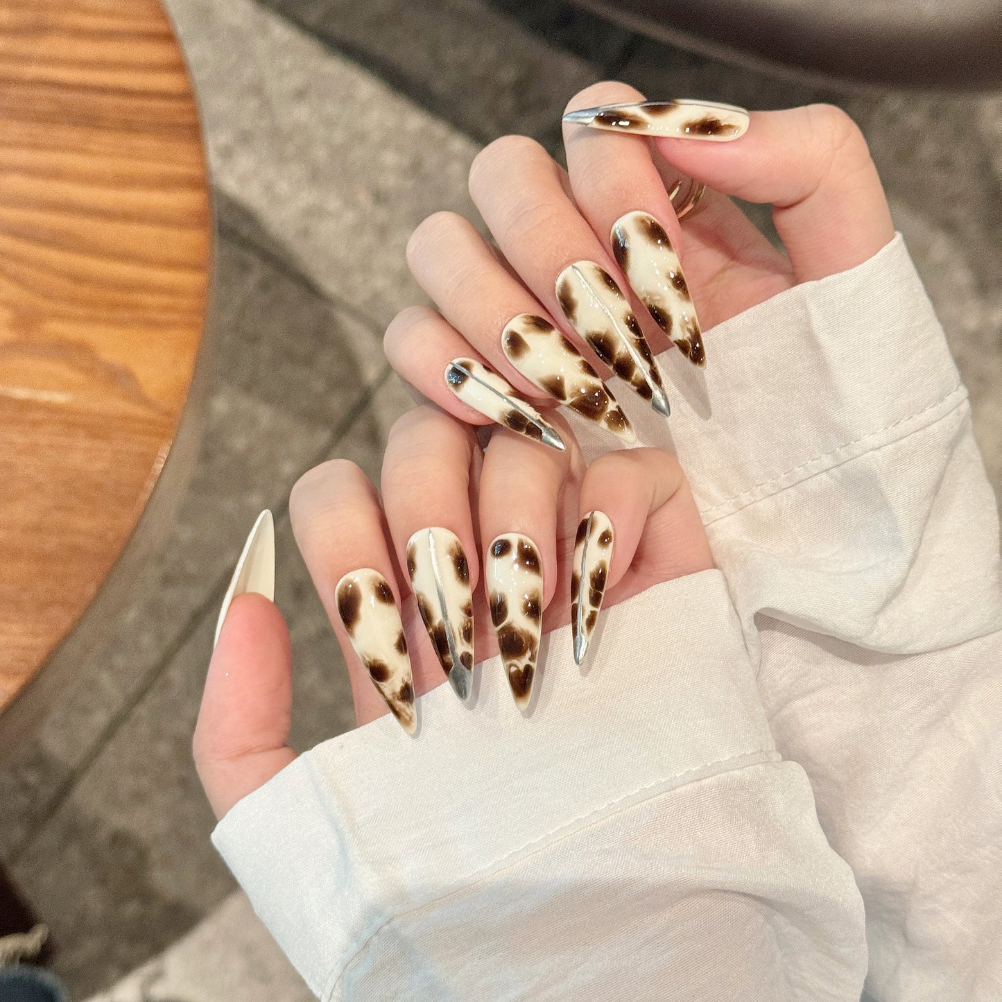 Fierce Leopard Stiletto Tips
