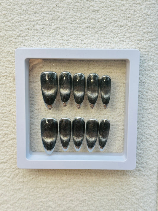 Almond French Black Cat Eye Handmade Press-On Nails | Punk-Inspired Black and Silver Design